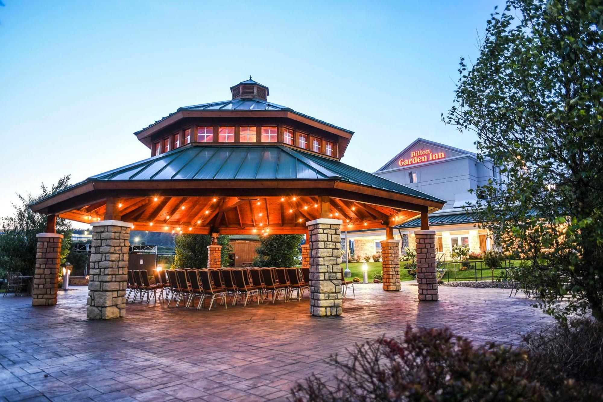 Hilton Garden Inn Watertown Exterior foto