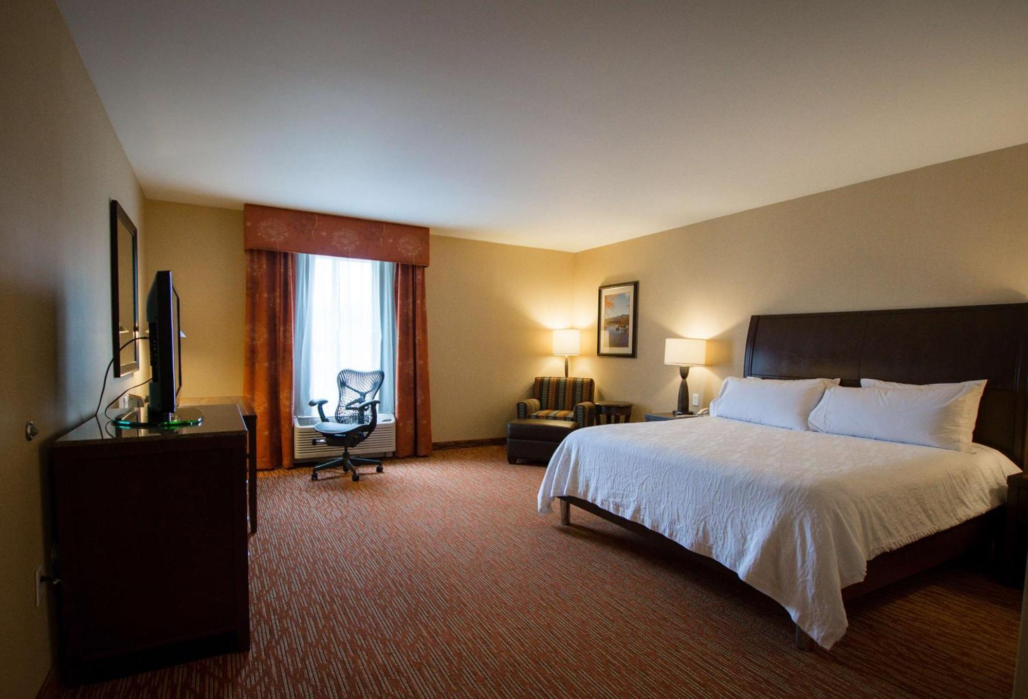 Hilton Garden Inn Watertown Exterior foto