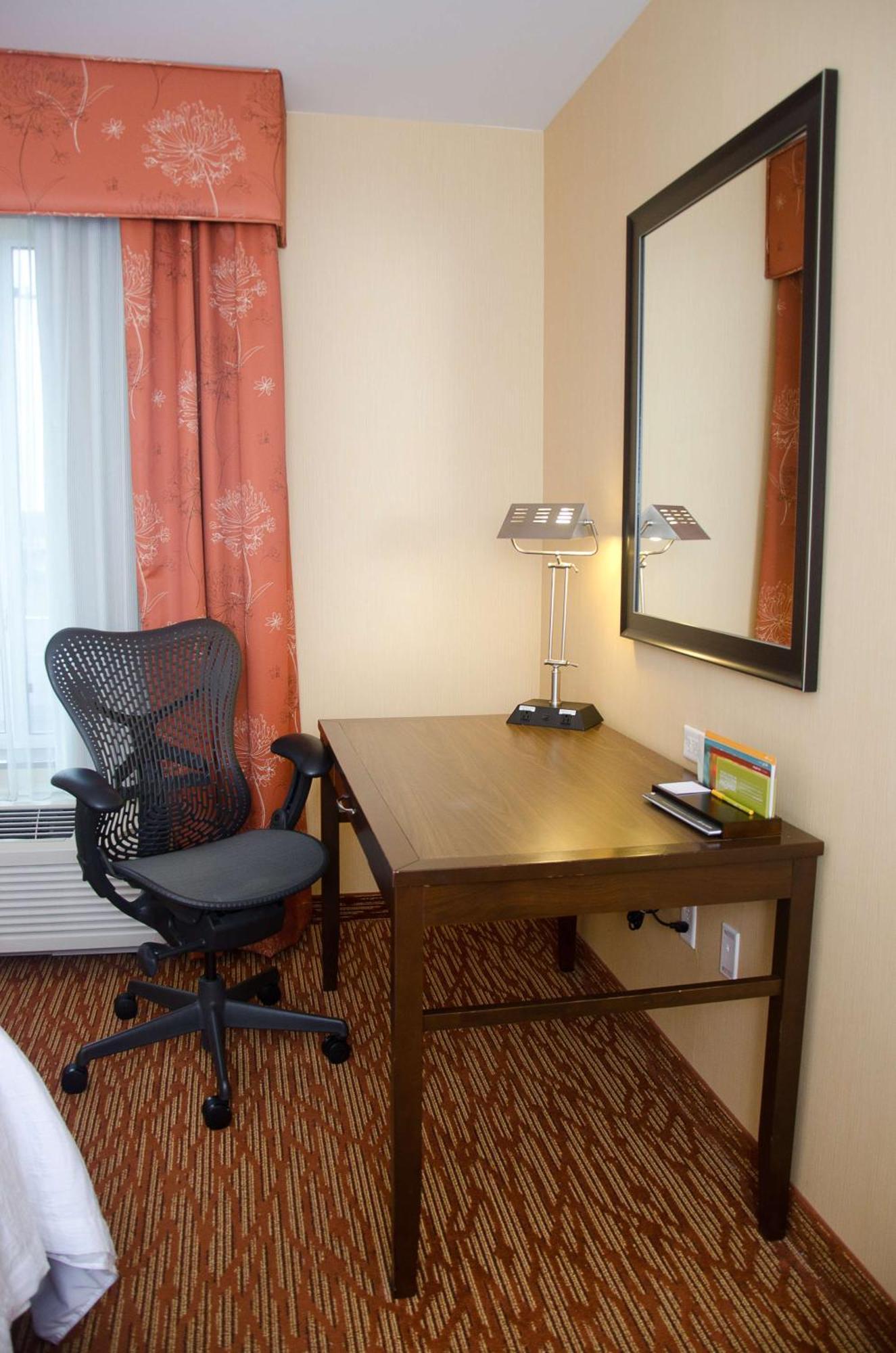 Hilton Garden Inn Watertown Exterior foto