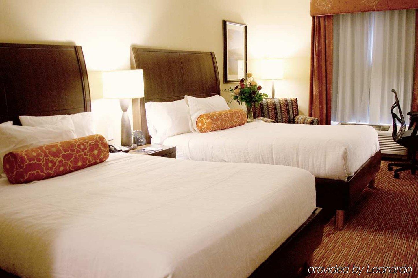 Hilton Garden Inn Watertown Cameră foto