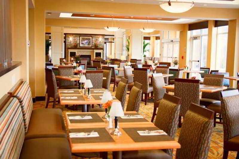 Hilton Garden Inn Watertown Restaurant foto